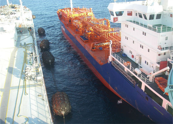 Qualità Nave del cuscino ammortizzatore del bacino - - spedire cuscino ammortizzatore di gomma pneumatico 50kpa 80kpa 3300x6500m fabbrica