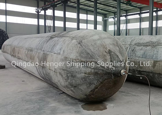 Qualità Marine Rubber Airbag with Anti Static Discharge Valve for Flammable Cargo Areas, 0.8-3 M Diameter and 4-25 M Length fabbrica