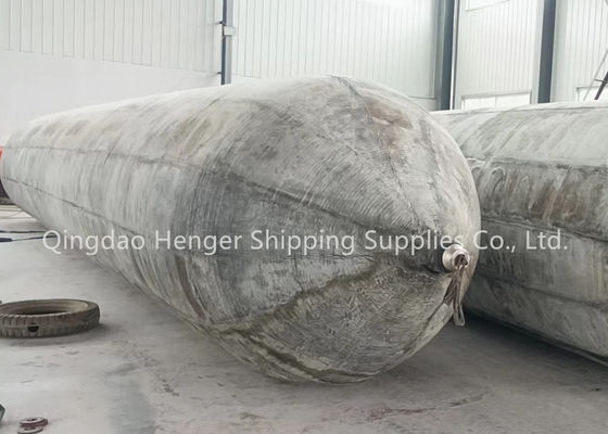 Qualità Marine Rubber Airbag with Anti Static Discharge Valve for Flammable Cargo Areas, 0.8-3 M Diameter and 4-25 M Length fabbrica