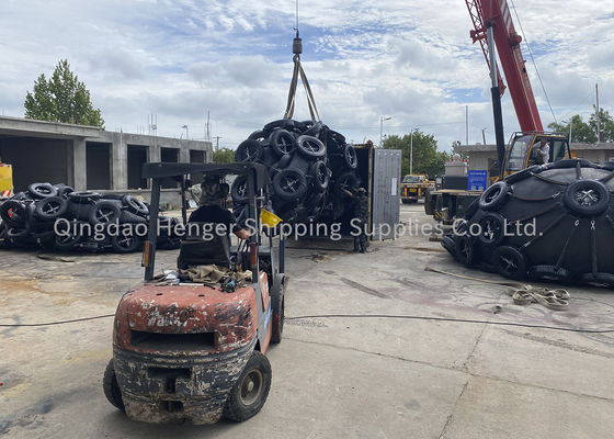 Qualità Tipo caldo cuscino ammortizzatore di gomma gonfiabile di Yokohama di vendita per proteggere il guscio fabbrica