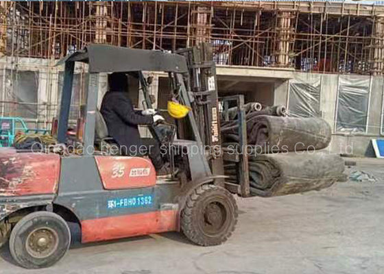 Qualità DNV certificano il lancio pneumatico di 1.8x12m Marine Rubber Airbags For Ship fabbrica