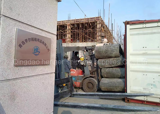 Qualità DNV certificano il lancio pneumatico di 1.8x12m Marine Rubber Airbags For Ship fabbrica