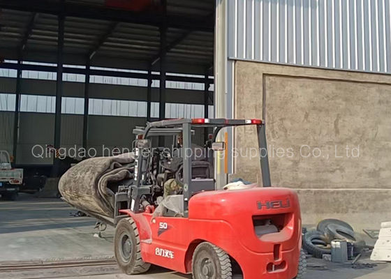 Qualità DNV certificano il lancio pneumatico di 1.8x12m Marine Rubber Airbags For Ship fabbrica