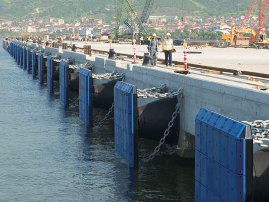 Qualità Tipo Marine Ship Rubber Fender Pad, cuscino ammortizzatore di gomma del cono della barca del cono fabbrica