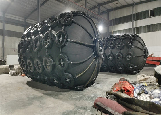 Qualità Parabordi Pneumatici in Gomma Tipo Yokohama per Barche o Navi fabbrica