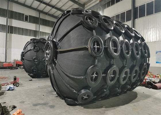 Qualità Nave da navigazione Yokohama Tipo Rete Tipo Fender pneumatico in gomma Norma ISO 17357 fabbrica