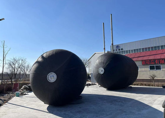 Qualità Certificato SGS 50Kpa 80Kpa Yokohama Fender pneumatico di gomma fabbrica