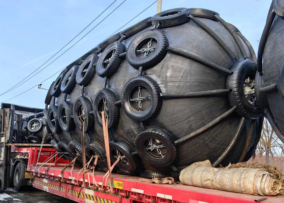 Qualità Il cuscino ammortizzatore di gomma pneumatico Marine Ball With Chain And di Yokohama lo STS STD stanca la rete fabbrica