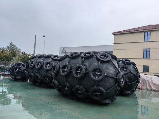 Qualità Rubber Pneumatic Marine Fender Protection for Pressure Situations fabbrica