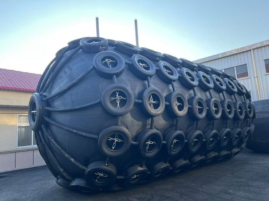 Qualità Diametro da 0,5 m a 4,5 m Fender pneumatico in gomma nero, design originale diretto, resistente fabbrica