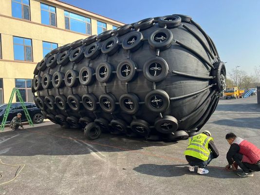Qualità Rubber Pneumatic Marine Fender Protection for Pressure Situations fabbrica