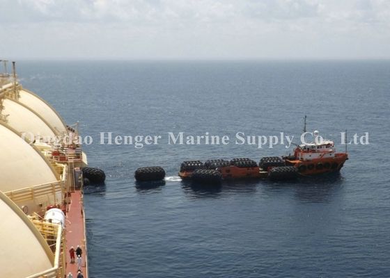 Qualità Cuscino ammortizzatore di gomma marino su misura di dimensione resistente alla corrosione con rete a catena fabbrica