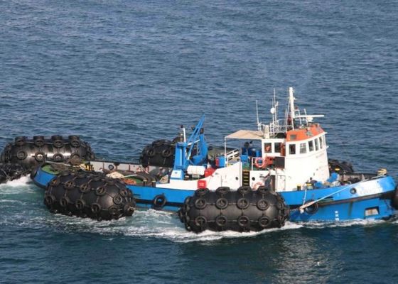 Qualità Nave a resistenza di gomma pneumatica di invecchiamento del cuscino ammortizzatore di Quay con gli aerei Tiro fabbrica