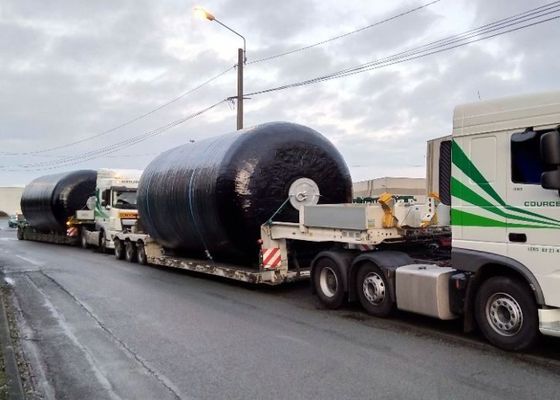 Qualità Polyurea mette a strati il cuscino ammortizzatore riempito di gomma piuma del diametro 700mm che fa galleggiare Marine Fenders fabbrica