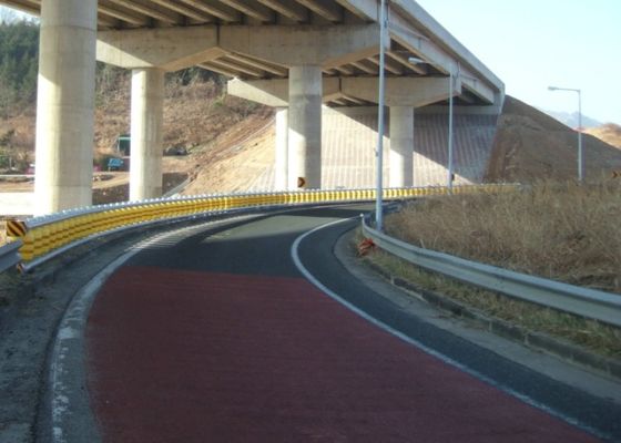 Qualità La barriera EVA del rullo di sicurezza stradale di traffico stradale Buckets la funzione anti- di Crollision fabbrica
