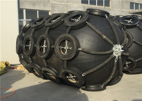 Qualità Cuscino ammortizzatore marino pneumatico 0.05MPA di alta impermeabilità dell'aria per la collisione della nave fabbrica