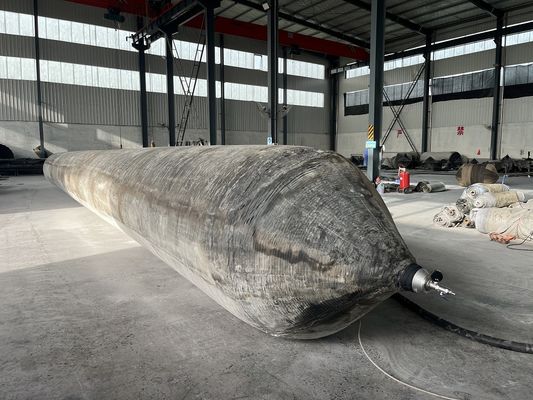 Qualità Airbag in gomma di Henger Marine con lunghezza da 4 a 24 metri e certificazione BV CCS ABS LR per il lancio di navi fabbrica
