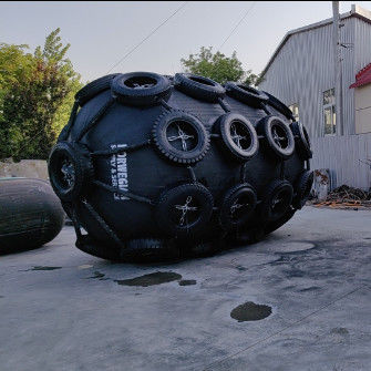 Qualità 0.5*1m-4.8*12m Fender pneumatico in gomma per offshore fabbrica