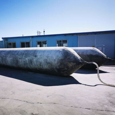 Qualità Airbag in gomma marina ultra resistenti Soluzioni flessibili per la movimentazione di pesanti carichi su navi fabbrica