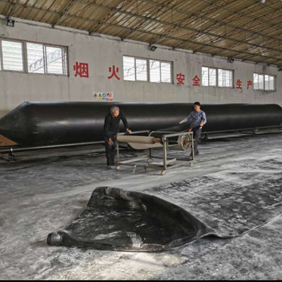 Qualità Airbag in gomma marina ultra resistenti Soluzioni flessibili per la movimentazione di pesanti carichi su navi fabbrica