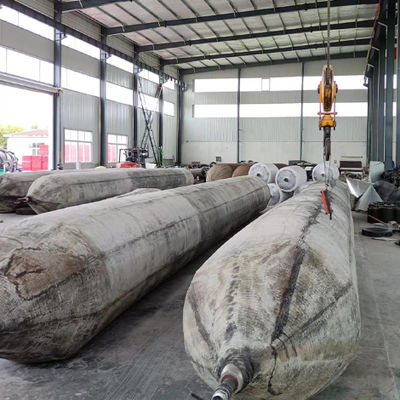 Qualità Airbag in gomma marina innovati dalla Cina – Soluzioni versatili, efficienti ed economiche per operazioni marittime e nell'industria pesante fabbrica