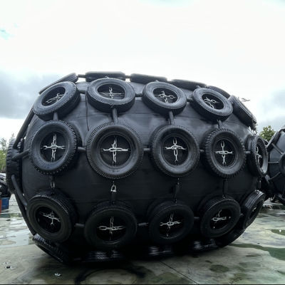 Qualità Fenders pneumatici in gomma di Henger - gomma di alta qualità con tecnologia avanzata per una durata e sicurezza marine superiori fabbrica