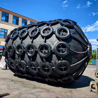 Qualità Floating Pneumatic Rubber Fender for Harbor fabbrica