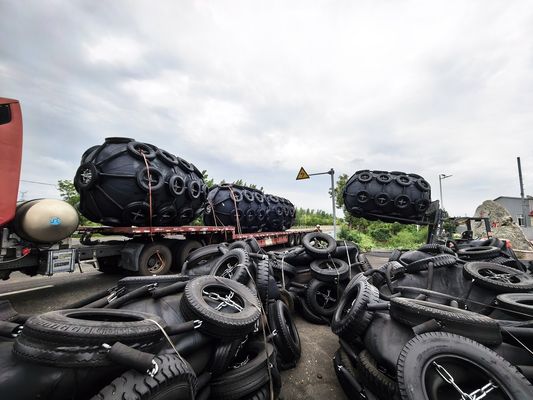 Qualità Fender pneumatico in gomma certificato BV per ormeggiamento marittimo fabbrica