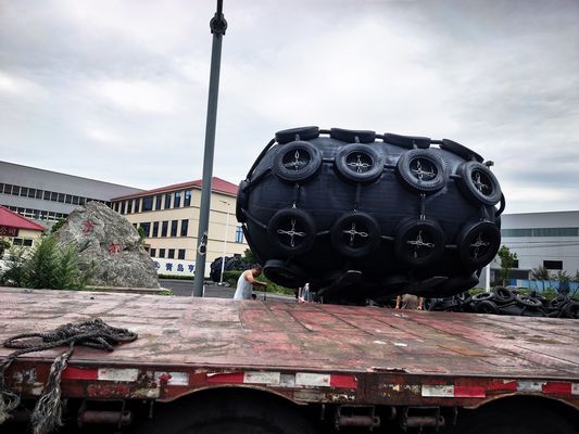 Qualità Parabordi per banchina a rete per impieghi gravosi con pressione di gonfiaggio di 80KPa fabbrica