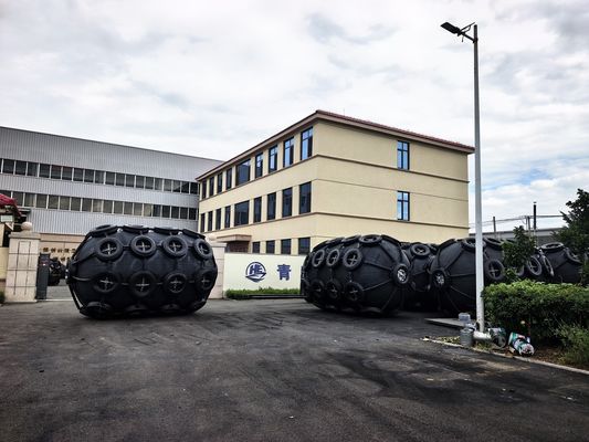 Qualità Il Miglior Parabordi Pneumatico in Gomma per Navi Marine fabbrica