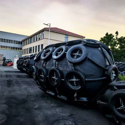 Qualità Marine Rubber Floating Ship Pneumatic Fender fabbrica