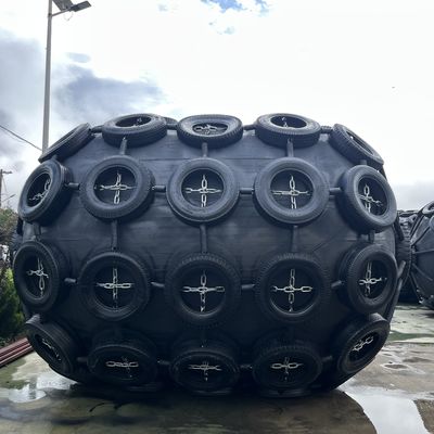 Qualità Parabordi Pneumatici in Gomma ISO17357 Personalizzati con Pressione 50kpa 80kpa per Marine fabbrica