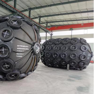 Qualità Floating Pneumatic Rubber Fender for Harbor fabbrica