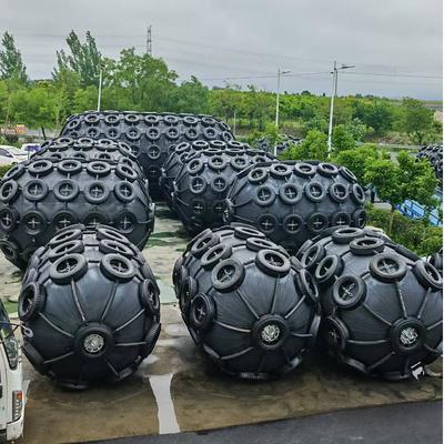 Qualità Parabordi Pneumatici in Gomma ISO17357 Personalizzati con Pressione 50kpa 80kpa per Marine fabbrica