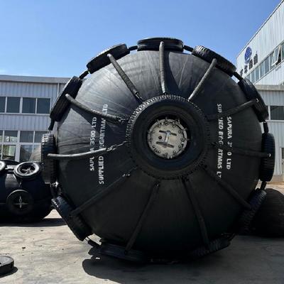 Qualità ISO17357 2014 1 Fender marino pneumatico 50kPa 80kPa Progettato per ridurre al minimo i danni causati dall'impatto sulle navi Metodo di pagamento  fabbrica