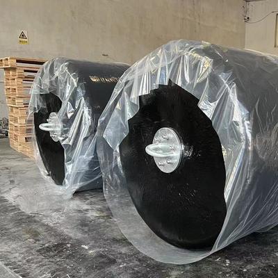 Qualità ISO17357 Certified EVA Foam Filled Marine Fender with Customizable Length for Anti Collision Protection fabbrica