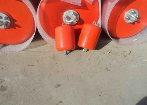 Qualità High Energy Absorption Capacity Foam Filled Fender with High-Density Closed-Cell PU Foam Core for Marine and Dock Safety fabbrica