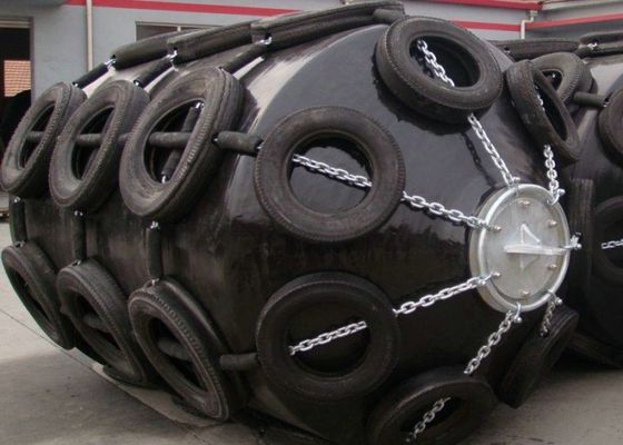 Qualità High Density Foam Core Foam Filled Fender with High Energy Absorption Capacity and Positive Buoyancy for Marine Protection fabbrica