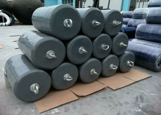 Qualità Fender riempito di schiuma conforme alla norma ISO 17357 con durata di conservazione di 12 mesi e lunghezza personalizzata di 1 M~12 M fabbrica