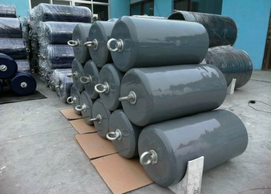 Qualità Hot Dip Galvanized Foam Filled Fender with 10 Years Using Life and High Energy Absorption for Marine Safety fabbrica