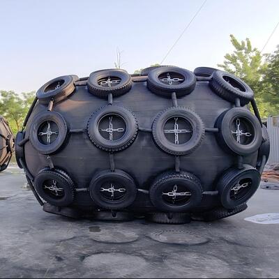 Qualità 4.8x12m 50kpa / 80kpa Pneumatic Fenders For Ships fabbrica