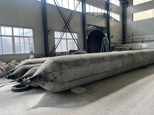 Qualità Marine Rubber Airbag with Rapid Inflation Manifold for Simultaneous Multi Unit Operation in 0.8-3 M Diameter fabbrica