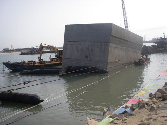 Qualità 0.08Mpa 250T/M Ship che lancia Marine Salvage Airbags fabbrica