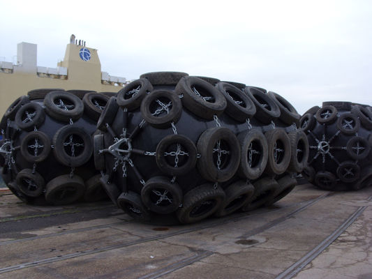 Qualità Certificazione di gomma pneumatica di Marine Rubber Fender CCS BV del cuscino ammortizzatore ISO17357 fabbrica