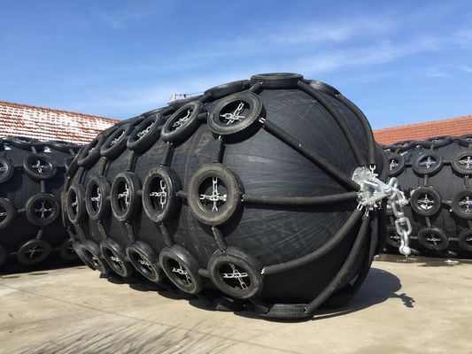 Qualità Tipo pneumatico salvataggio Marine Rubber Fenders Certificate di Vship di protezione della barca fabbrica