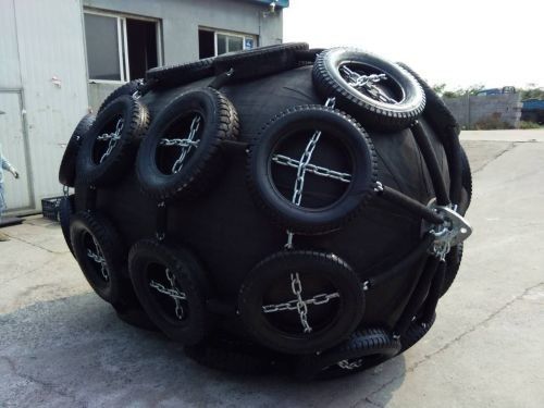 Qualità Cuscino ammortizzatore di gomma di Yokohama di 1.5*3m di galleggiabilità gonfiabile marina del molo fabbrica