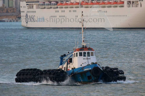 Qualità tipo sottomarino cuscino ammortizzatore di gomma pneumatico dell'imbracatura 50kpa di Yokohama del cuscino ammortizzatore per ancorare della nave fabbrica