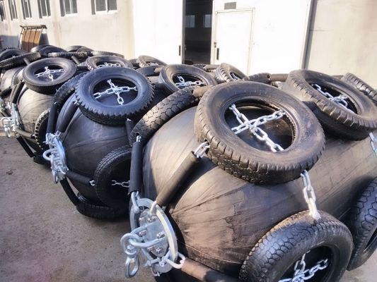 Qualità Rete pneumatica di galleggiamento gonfiabile di Yokohama Marine Rubber Fender With Chain fabbrica