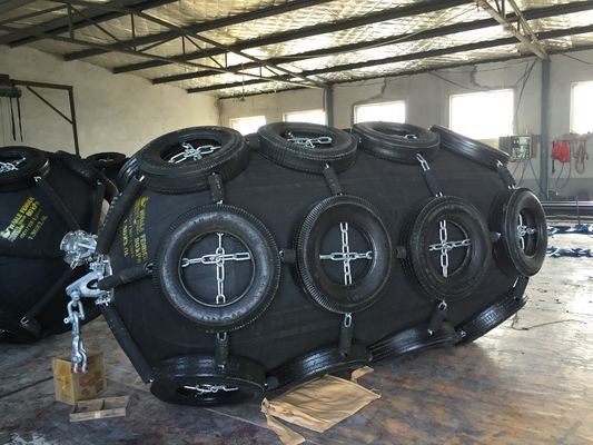 Qualità Cuscini ammortizzatori di iso Yokohama di 50KPA/80KPA Marine Rubber Fender fabbrica