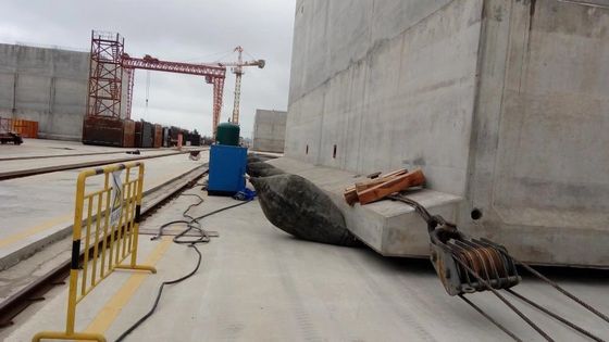 Qualità Muoversi di sollevamento pesante di ISO14409 Marine Salvage Inflatable Marine Airbags fabbrica